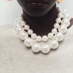 Nwt- zara-two pack faux pearl necklaces